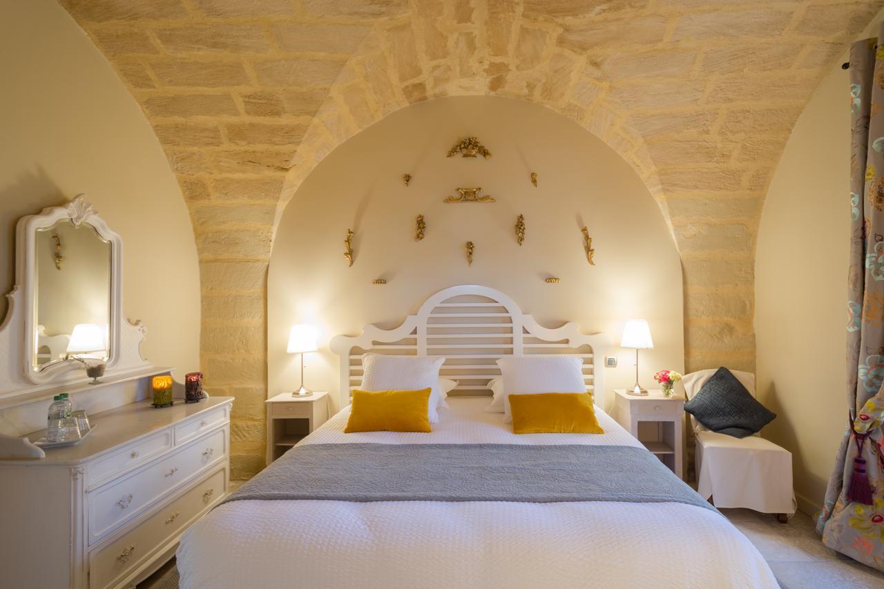 Bed and Breakfast Domaine De Fos Montaren-et-Saint-Médiers Zewnętrze zdjęcie